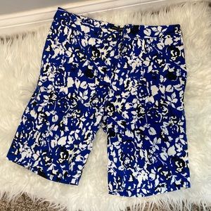 Mario Serrani Bermuda Shorts size 2